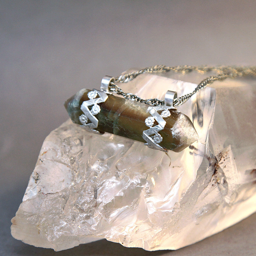 Rainbow Fluorite Point Daisy Trellis Pendant Necklace