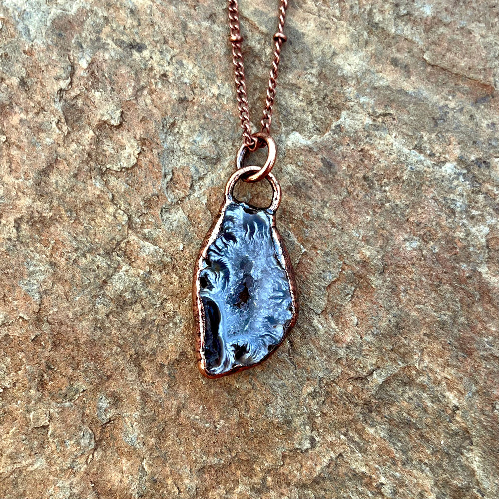 Occo Agate Geode Antiqued Copper Pendant Necklace EP-021-A