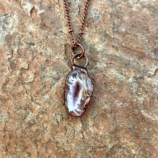 Occo Agate Geode Antiqued Copper Pendant Necklace EP-021-C