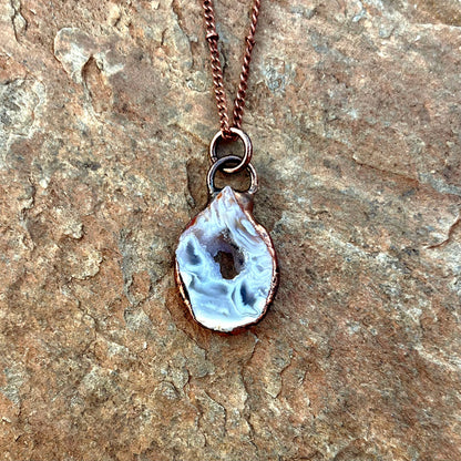 Occo Agate Geode Antiqued Copper Pendant Necklace EP-021-E