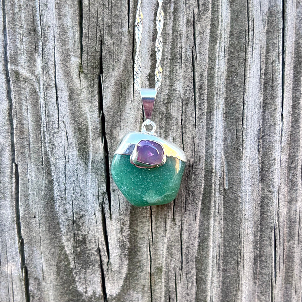 Green Aventurine Pebble with Purple Fluorite Accent Silver Pendant Necklace GN-021-C