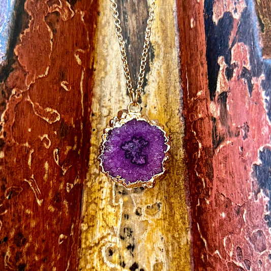 Purple Agate Druzy Slice Gold-Plated Pendant Necklace GN-023-B-1