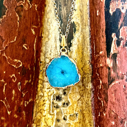 Teal Agate Druzy Slice Gold-Plated Pendant Necklace GN-023-D-2