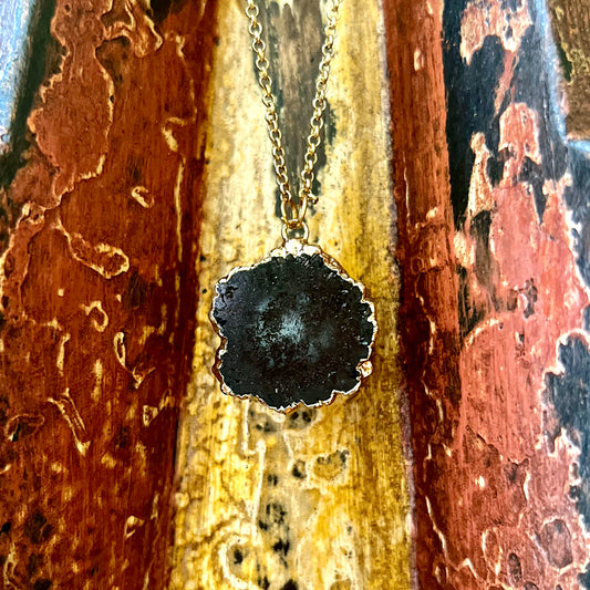 Black Agate Druzy Slice Gold-Plated Pendant Necklace GN-023-J-2