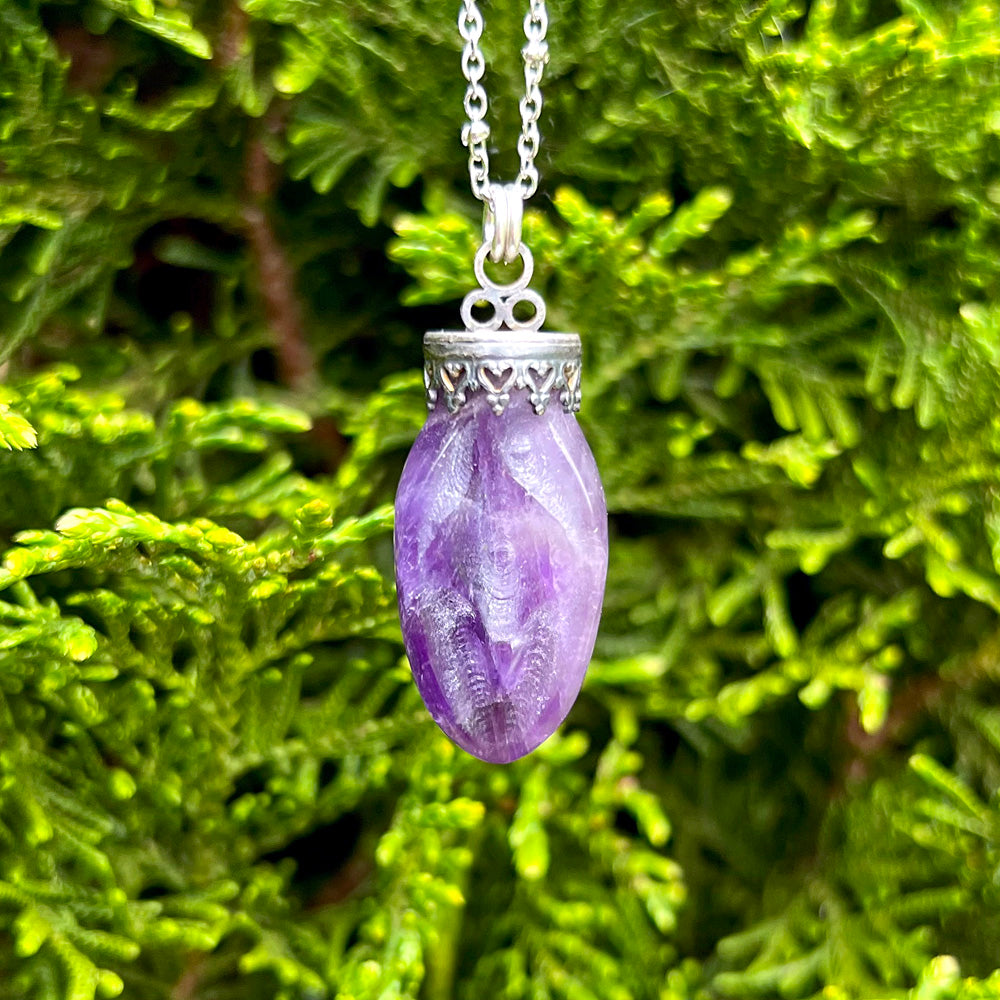 Amethyst Dragon Necklace Dungeons and Dragons Lover Gift Crystal Jewelry  Crystal Dragon Pendant Crystal Gift Gemstone Choker - Etsy