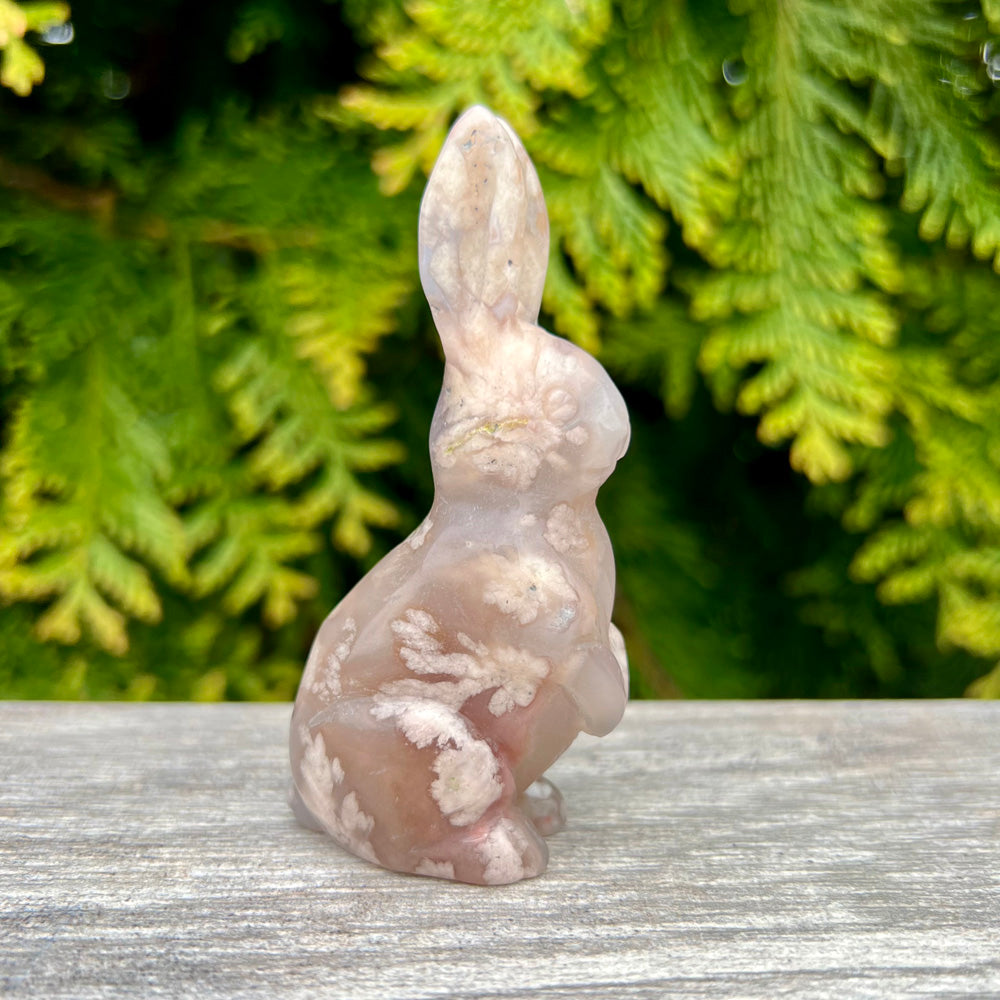 Flower Agate Bunny Totem Figurine CC-001-A