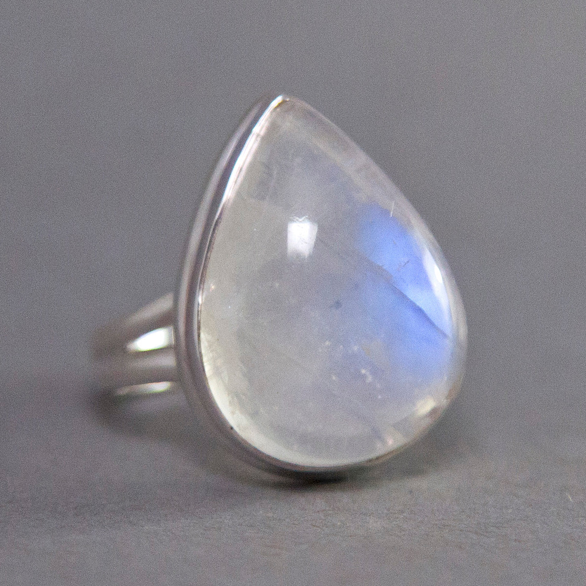 Rainbow Moonstone Teardrop Classic Sterling Silver Ring US 7.5 SS-035