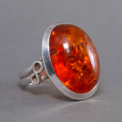 Baltic Amber Oval Infinity Sterling Silver Ring US 7.5 SS-039