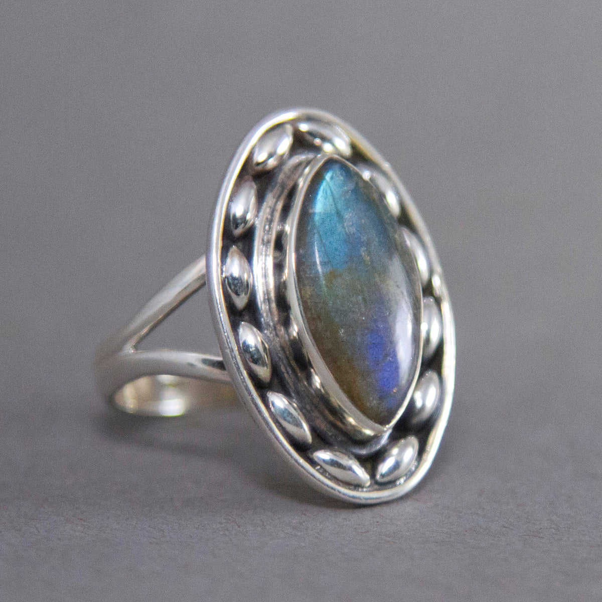 Labradorite Marquise Dewdrop Sterling Silver Ring US 8 SS-001
