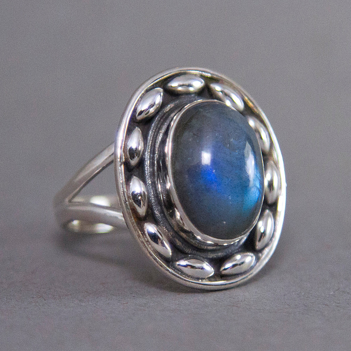Labradorite Oval Dewdrop Sterling Silver Ring US 8 SS-027