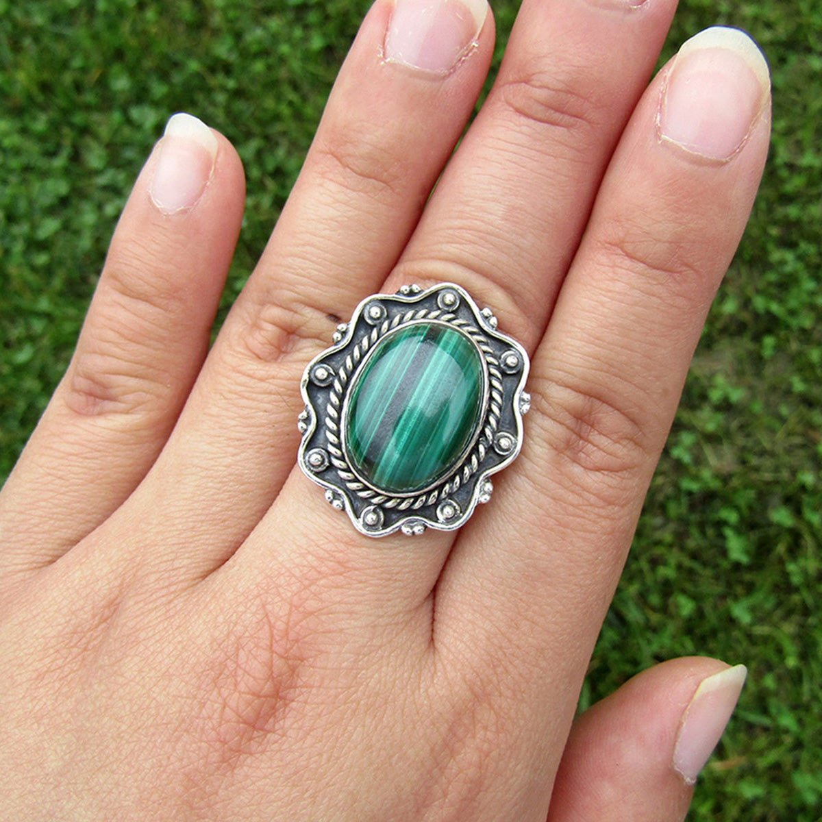 Malachite Oval Vigne Sterling Silver Ring US 7 SS-029