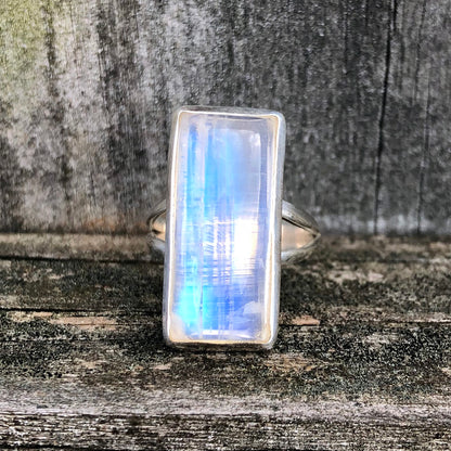 Rainbow Moonstone Rectangular Classic Sterling Silver Ring US 7 SS-076