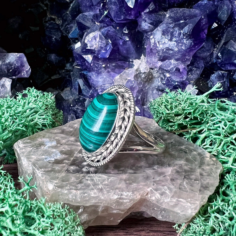 Malachite Oval Twister Sterling Silver Ring US 8.5 SS-103