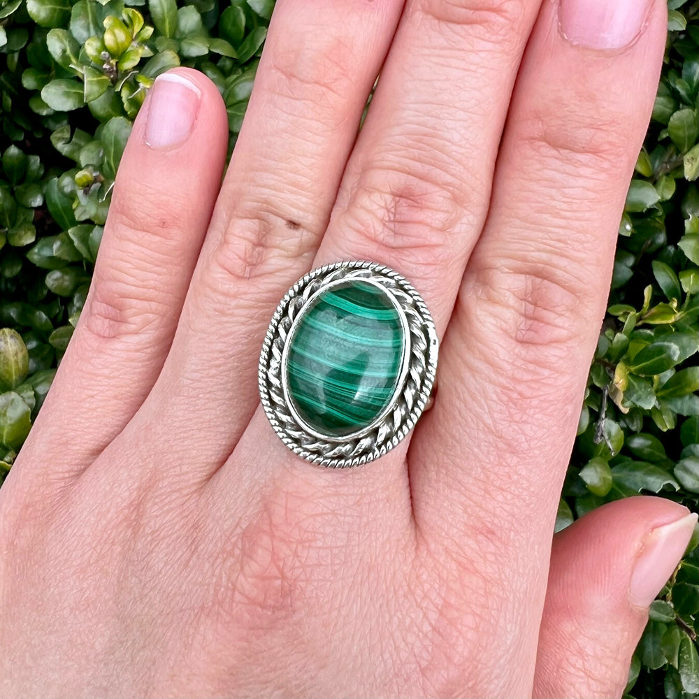 Malachite Oval Twister Sterling Silver Ring US 8.5 SS-103