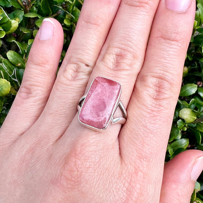 Rhodonite Rectangular Classic Sterling Silver Ring US 8 SS-112